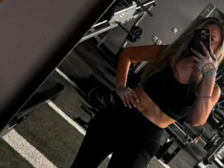 RTDoms's tweet photo. Lilith_Luxxx is online and ready for you to submit! https://t.co/O383qCkKVr 
#FetishCams #VirtualDomination #Domme #LiveDomme #FetishDomme https://t.co/t10S6tOoKC