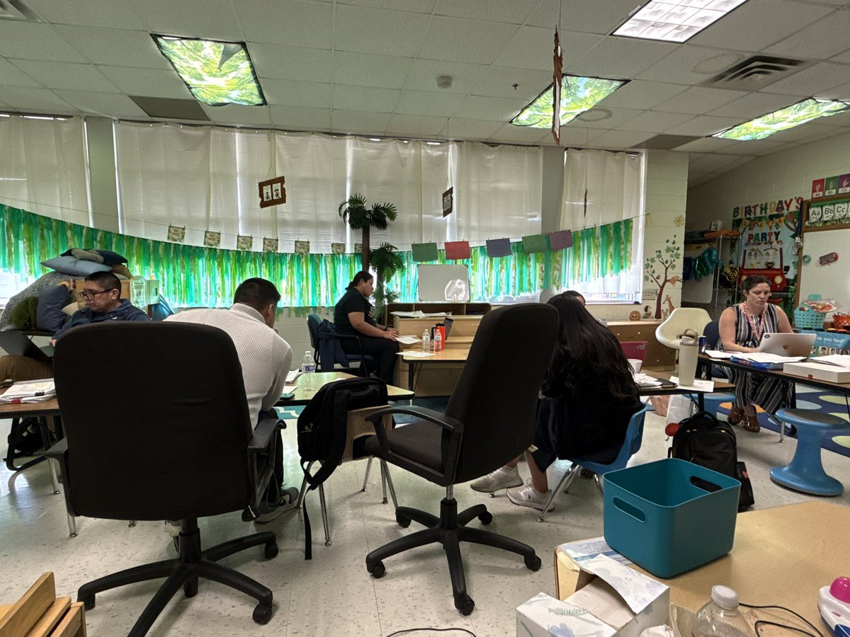 Ruby Garza tweet media