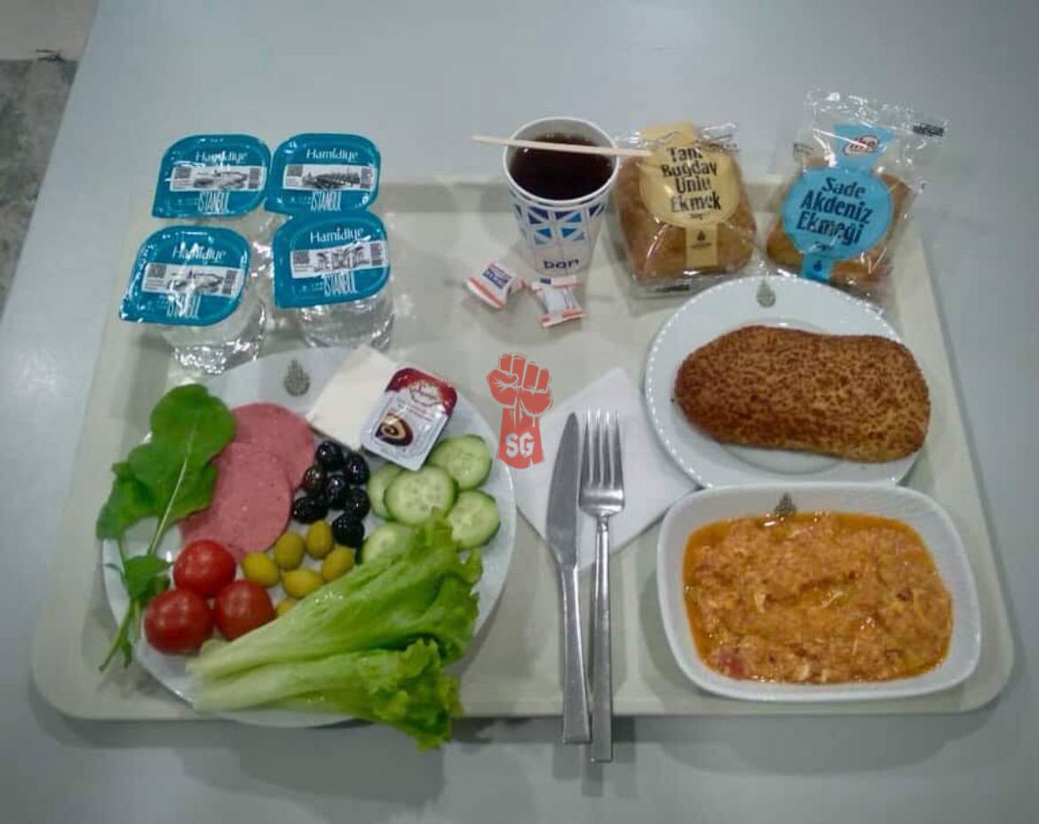 İBB Öğrenci Yurtları'nda evlatlarımıza ÜCRETSİZ verilen sahur menüsü: