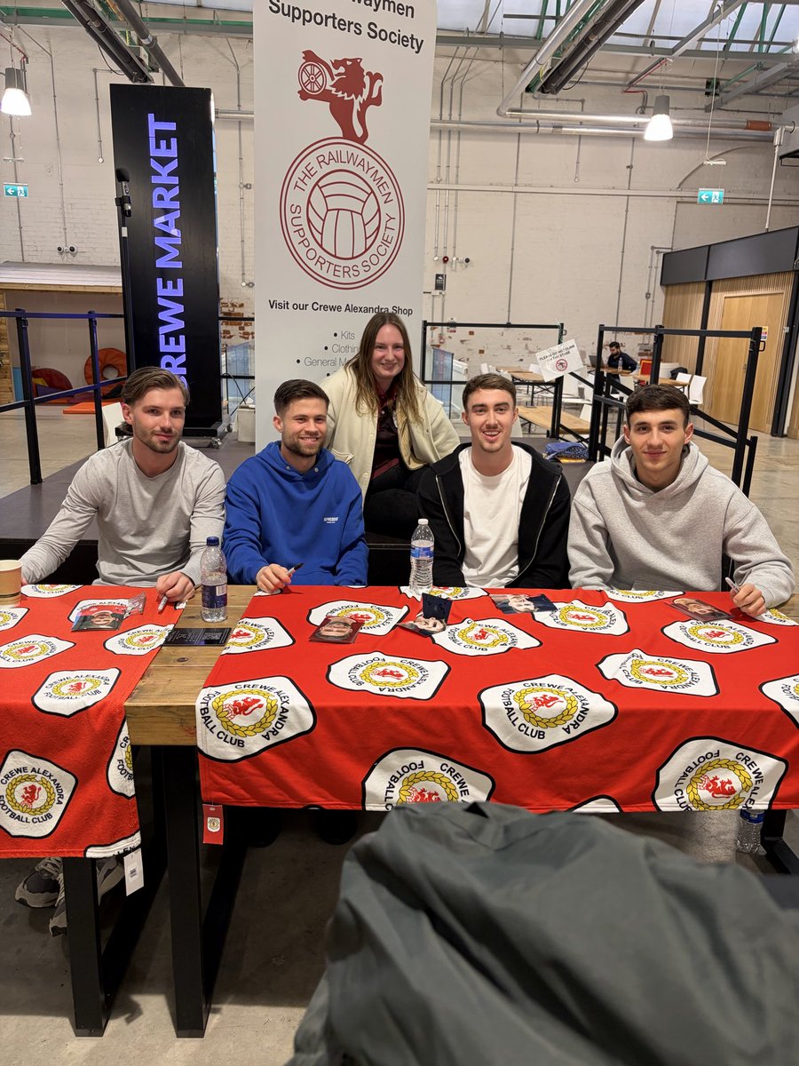 The Railwaymen tweet media