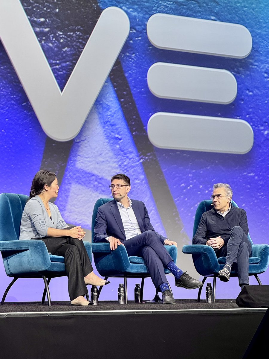 Julie Yoo tweet media