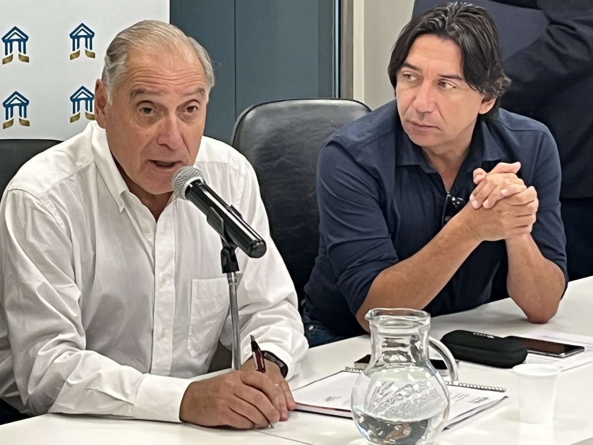 Mario Ana tweet media