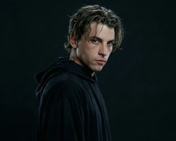 I’m back and who’s ready for me >:)