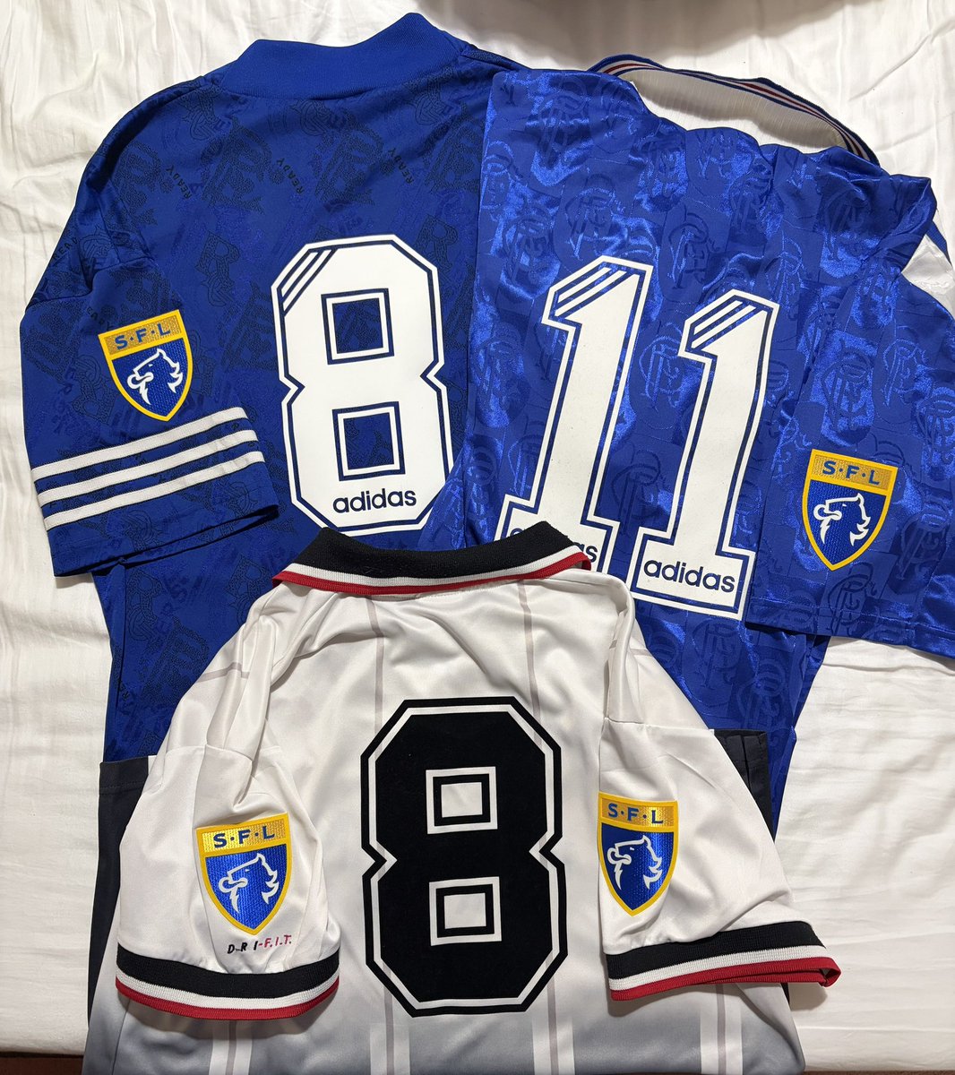 Robert Thorburn tweet media