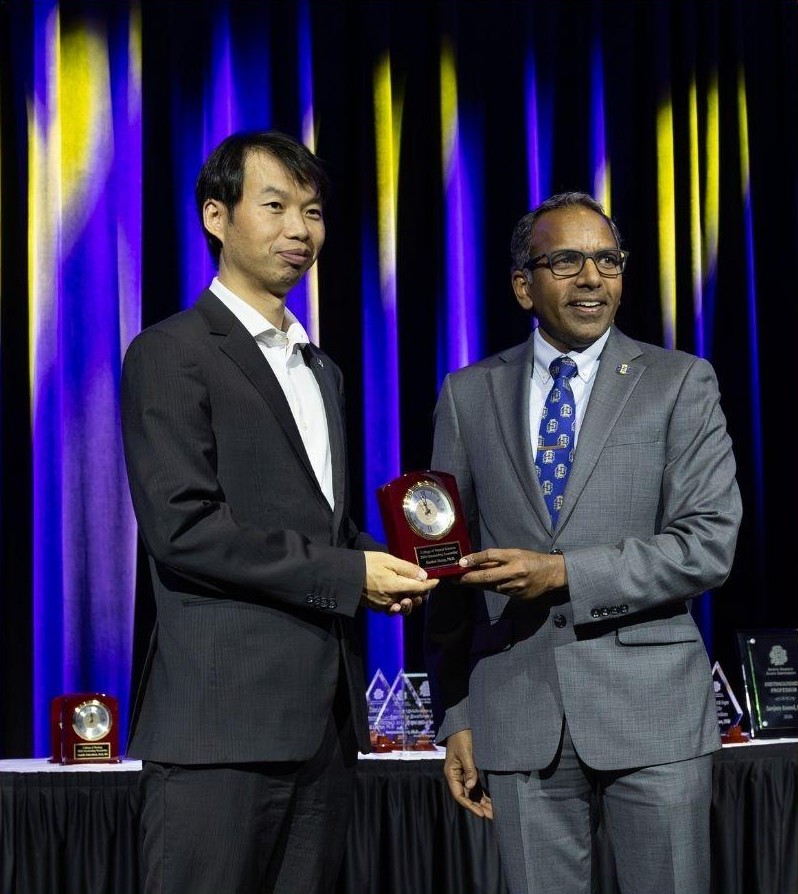 SDStateGeo's tweet photo. 🎉 Big congrats to Dr. Hankui Zhang, associate professor in Geography &amp; Geospatial Sciences, on being named the College of Natural Sciences Outstanding Researcher! 🎉
We’re proud to celebrate his scholarship and contributions to SDState.
Learn more here: https://t.co/kaBCF1Jte9 https://t.co/FeoBY9VN5w