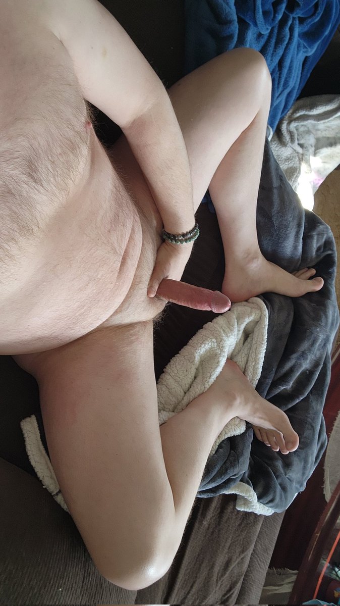 Hole, Pole, Soles or Toes - your choice 👅

#nsfwtwt #BrickedUp #Gayxxx #CockShot #GayCock #RockHard #Bator #PolesAndSoles #BullyMe #IWillCum