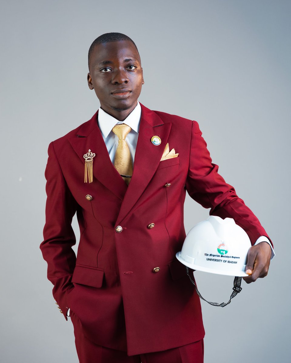 Abdulafeez_SB's tweet photo. Reintroducing:
SIKIRULLAHI , Abdulafeez Busayo (Bsc., GMNSE) 

First Class Hons.

Top 3 - Electrical and Electronic Engineering Department 

Top 4 - Faculty of Technology
University of Ibadan.

3.92/4.00

Grateful for the Journey ✨ https://t.co/yagxkuoriJ