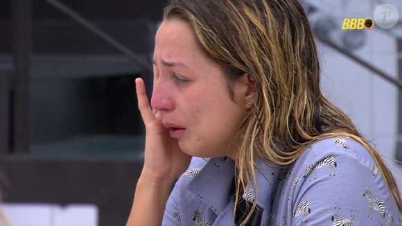 Pedrocomet's tweet photo. A fala de Solange com Samira ultrapassou todos os limites! Que ABSURDO!

A CADA 6 MINUTOS NO BRASIL,  UMA MULHER É VIOLENTADA.

TADEU PRECISA REPUDIAR ESSA FALA DA SOLANGE NO AO VIVO EM RESPEITO À SAMIRA E A TODAS AS MULHERES!

SAMIRA MERECE RESPEITO NO BBB26 https://t.co/Hkbn0zFXQ5