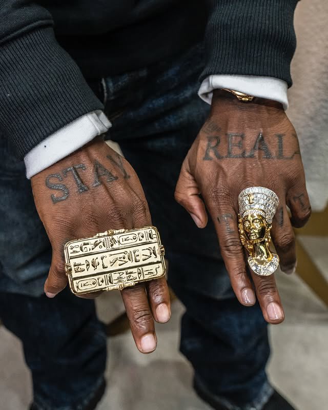 1BENNY7G's tweet image. 