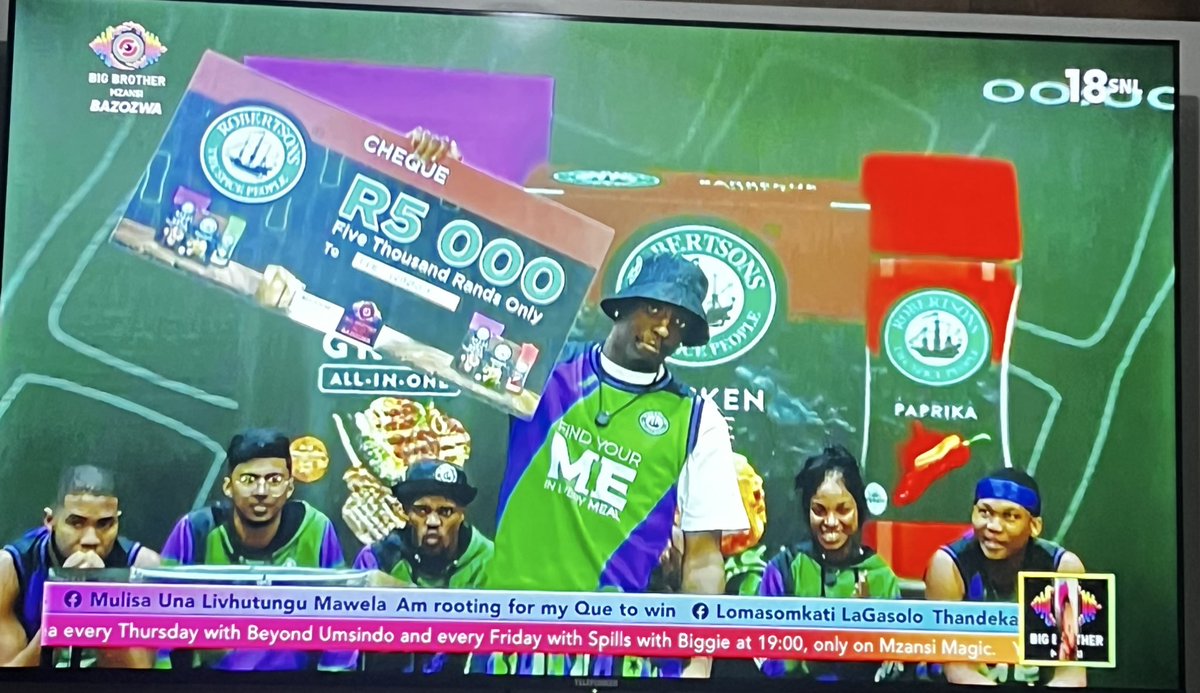 Hand bag that has money🤭🤏🏾🤏🏾🤏🏾🤏🏾

FOLLOW MMELI 
SEBENZA VOTE MMELI
#BBMzansiS6
#MmeliKhumalo
#MmeliPrinceKhumalo