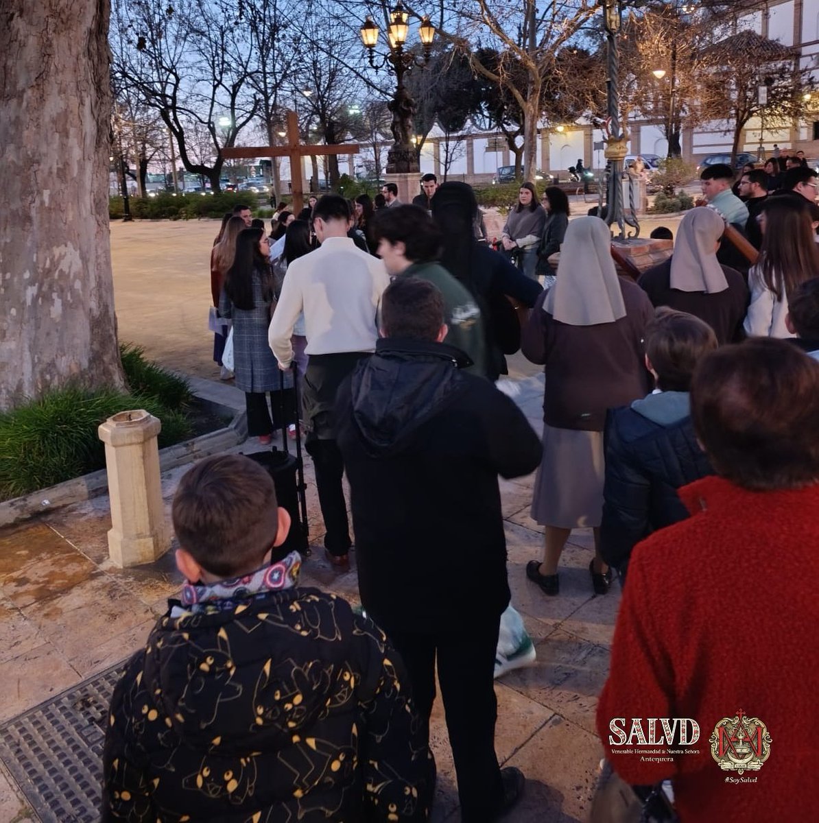 ✝️ VIACRUCIS

El pasado fin de semana, el Grupo Joven de nuestra Hermandad tuvo la alegría de participar en el Vía Crucis Cuaresmal organizado por la Pastoral Juvenil de Antequera.

Seguimos caminando juntos en la fe.
#SoySalud #SaludAtq #cofradiasatq #cofradiasMLG