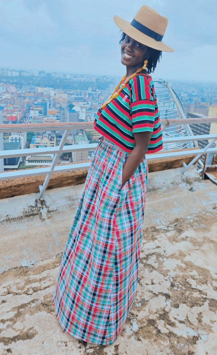 Nancyamunga's tweet photo. Wearing @Daimaafricake_ with a smile 🥰 https://t.co/LPesE540FH