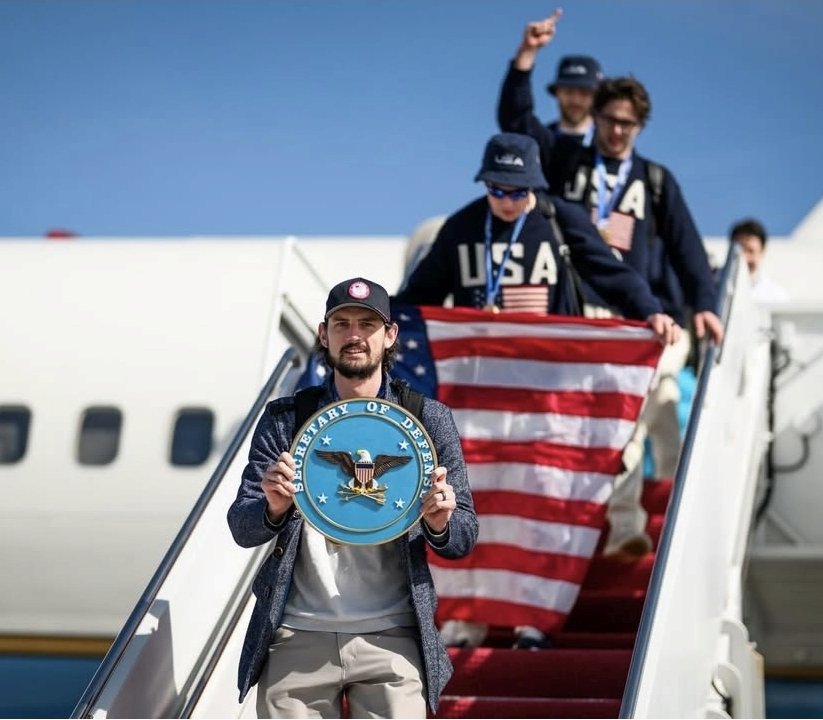 SECRETARY OF DEFENSE!

They gave him the seal!

Yesterday when Connor Hellebuyck was holding this lectern plaque on the plane, I thought he was posing with it.

Looks like they might actually have given it to him!

Most amazing 1 of 1 man cave decor item ever.