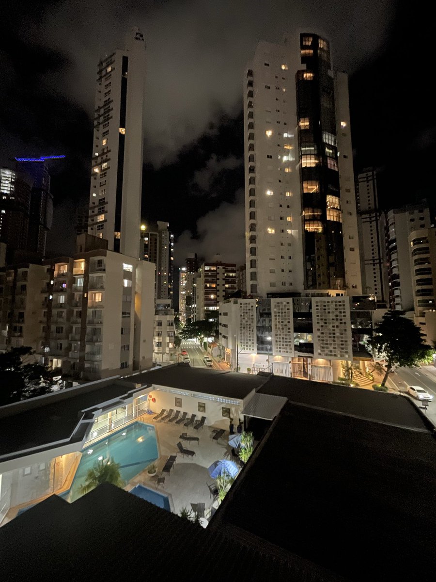 Quiero más fin de semanas así de lindos con mi familia ✨❤️🫧
Baln. Camboriú, pueden decir lo que quieran pero sos hermosa !!!