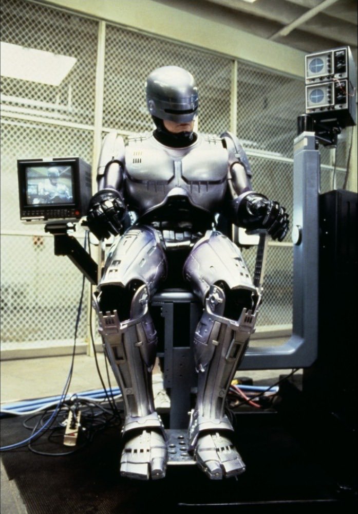 Santiago Bustamante tweet media