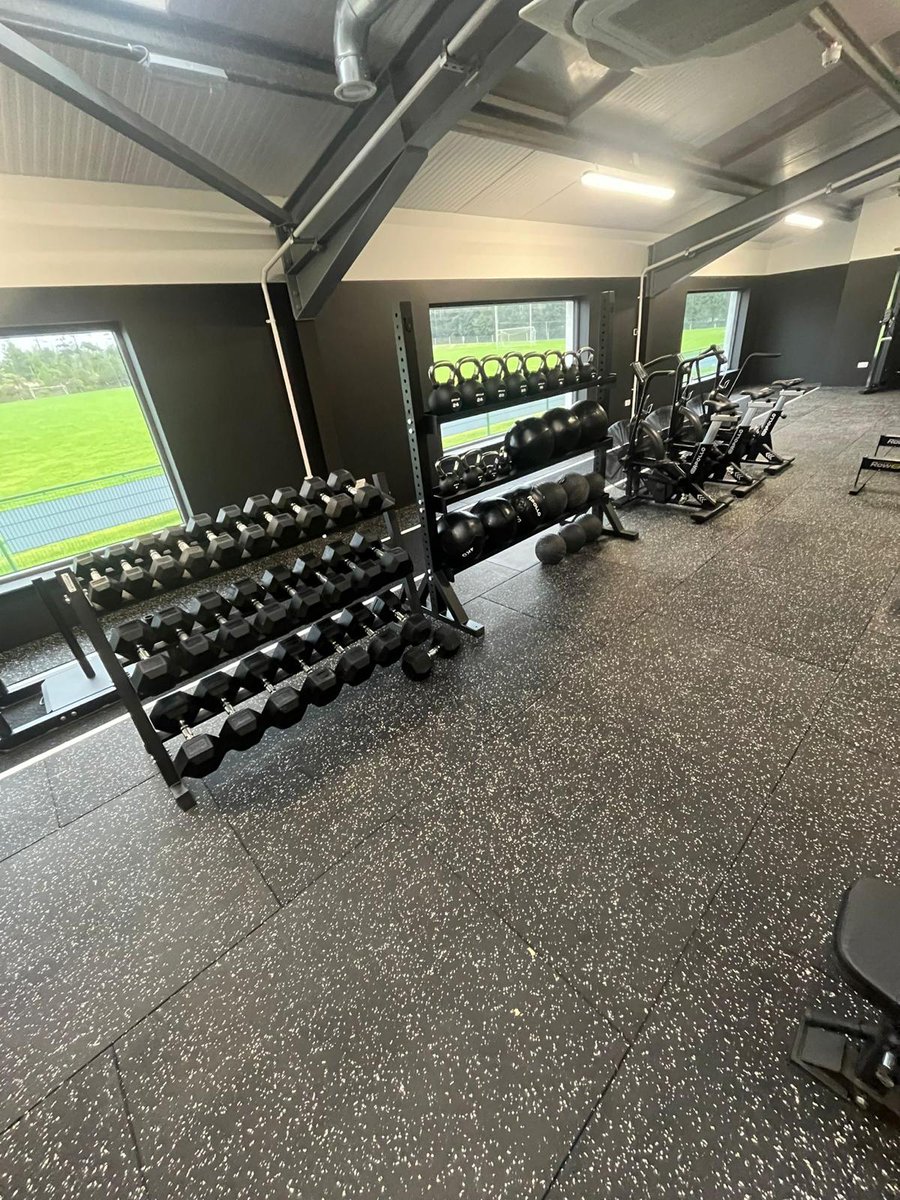 BallysaggartGAA's tweet photo. Last two days have been really busy and exciting at Ballysaggart GAA. Delighted to see our GYM has been completed Monday and Tuesday. Huge thanks to the Sports Capital Funding and a massive thanks to @Apollofitness17 for a very professional fitout of the club gym. https://t.co/sPxGyoXQDq