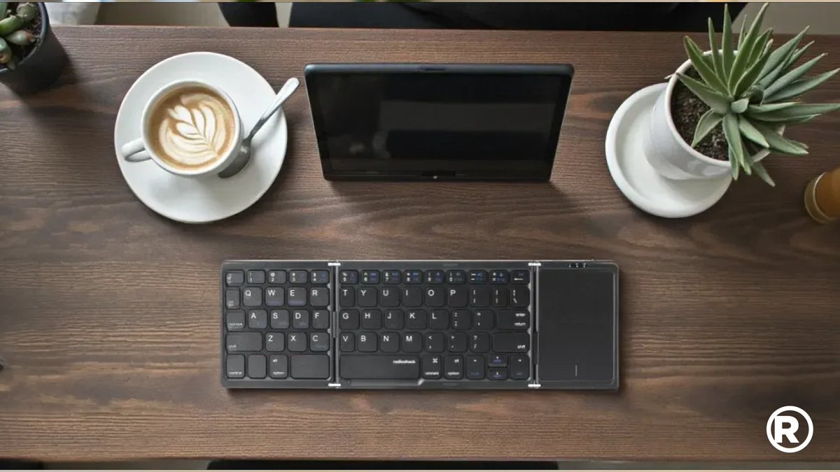 RadioShack tweet media