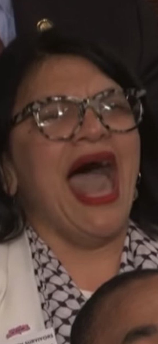NiohBerg's tweet photo. small brain

big mouth

bad breath https://t.co/uUEcdjXZTC