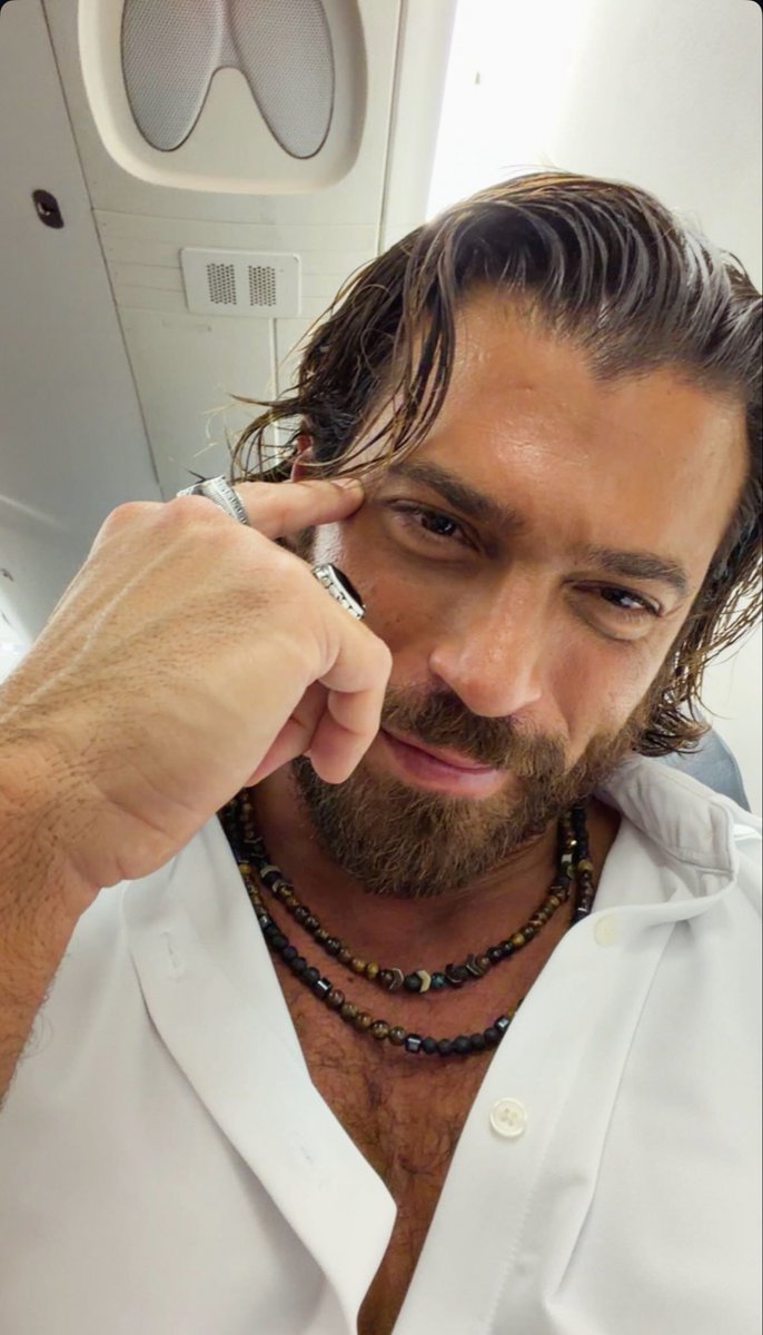 Fans Can Yaman España tweet media
