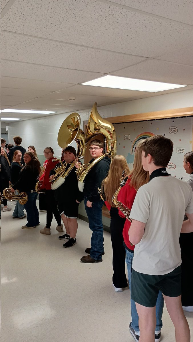 St. Henry Schools tweet media