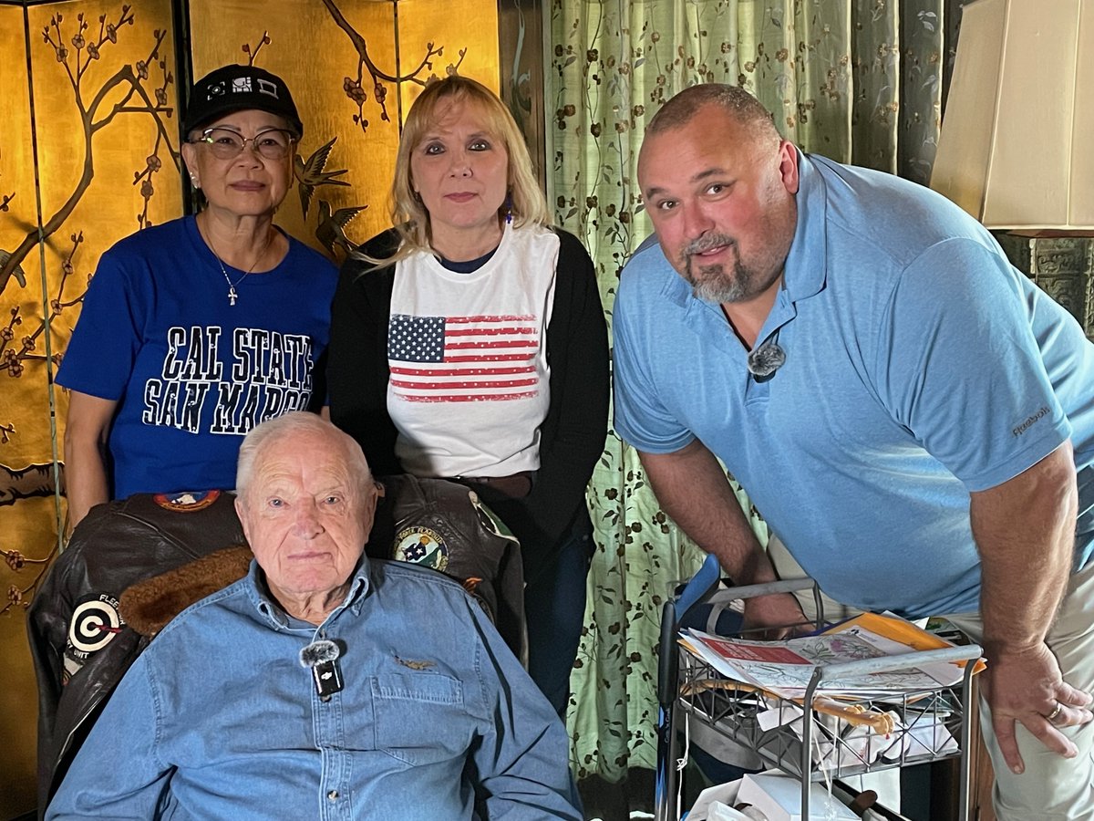 CSUSM Library tweet media