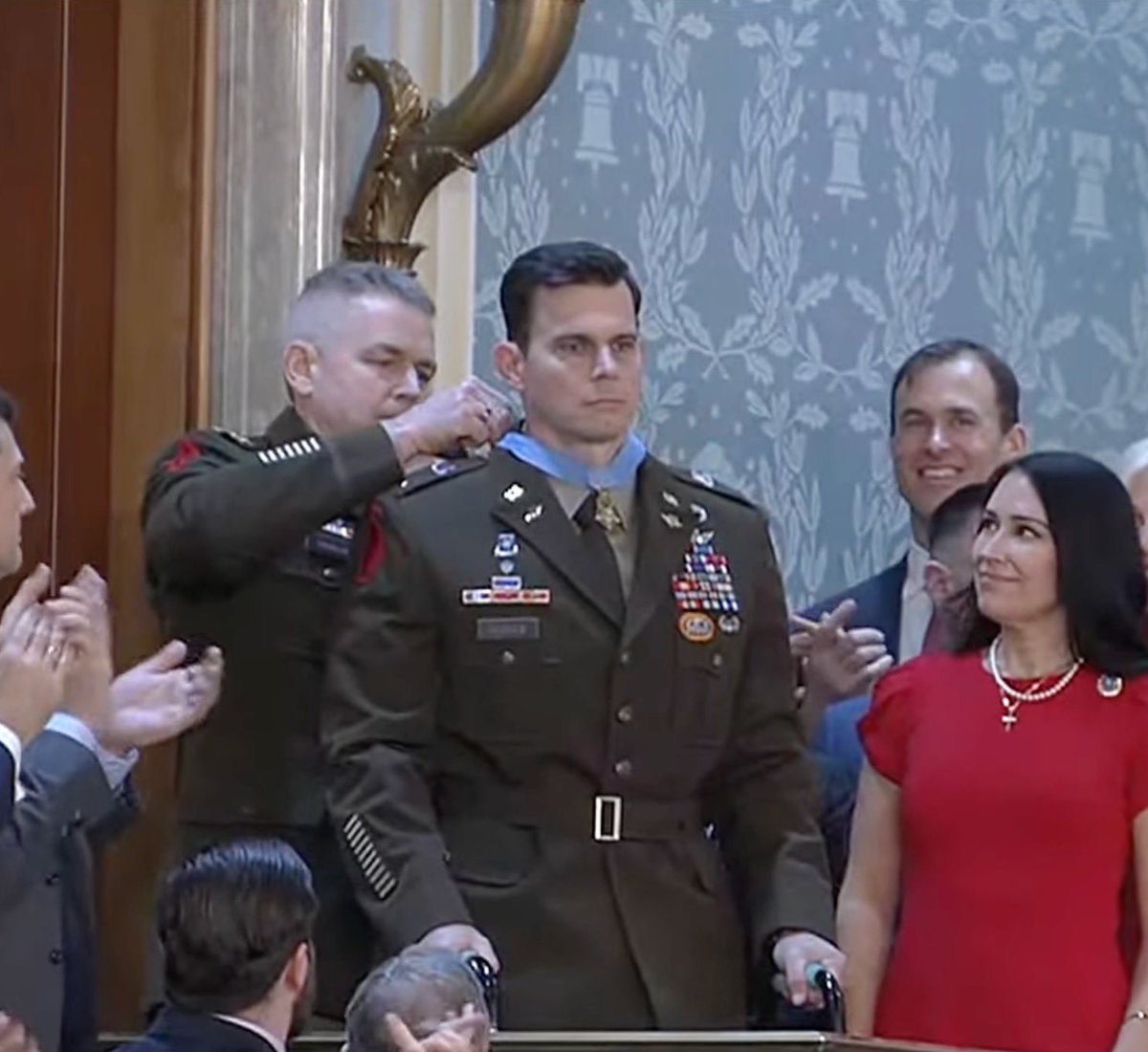 KTB_500's tweet image. Moments like this—watching **LTG Jonathan Braga** place the Medal of Honor around **CW5 Eric Slover**'s neck in the gallery during President Trump's State of the Union—hit deep in the chest. They remind every Soldier, every one of us who's ever laced up boots and stepped into the