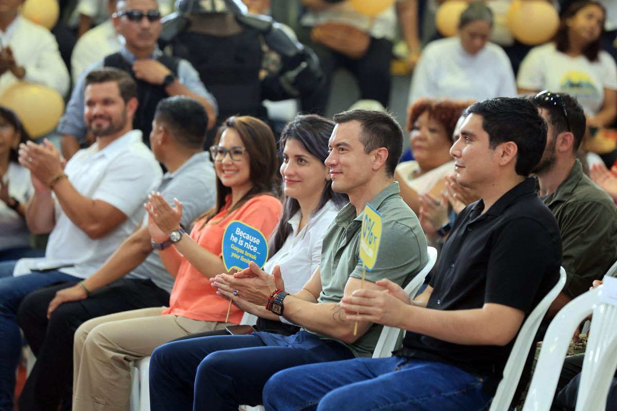 AdnEcuadorOk tweet media