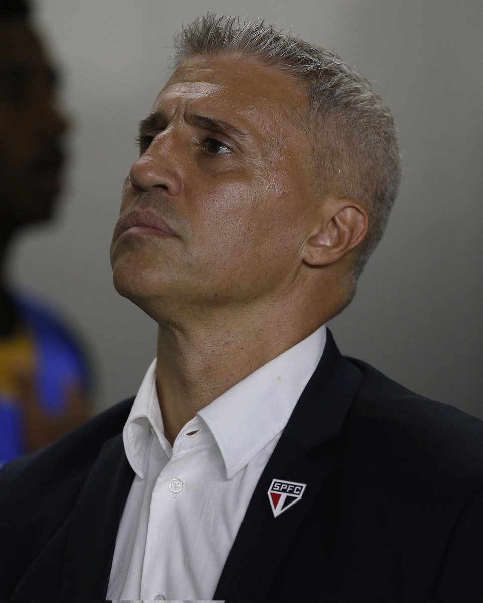 Últimos jogos do São Paulo:

✅️ Coritiba 0x1 São Paulo 
✅️ RB Bragantino 1x2 São Paulo 
✅️ Ponte Preta 1x2 São Paulo
✅️ São Paulo 2x0 Grêmio 
✅️ São Paulo 2x1 Primavera
➖️ Santos 1x1 São Paulo 
✅️ São Paulo 2x0 Santos
✅️ São Paulo 2x1 Flamengo