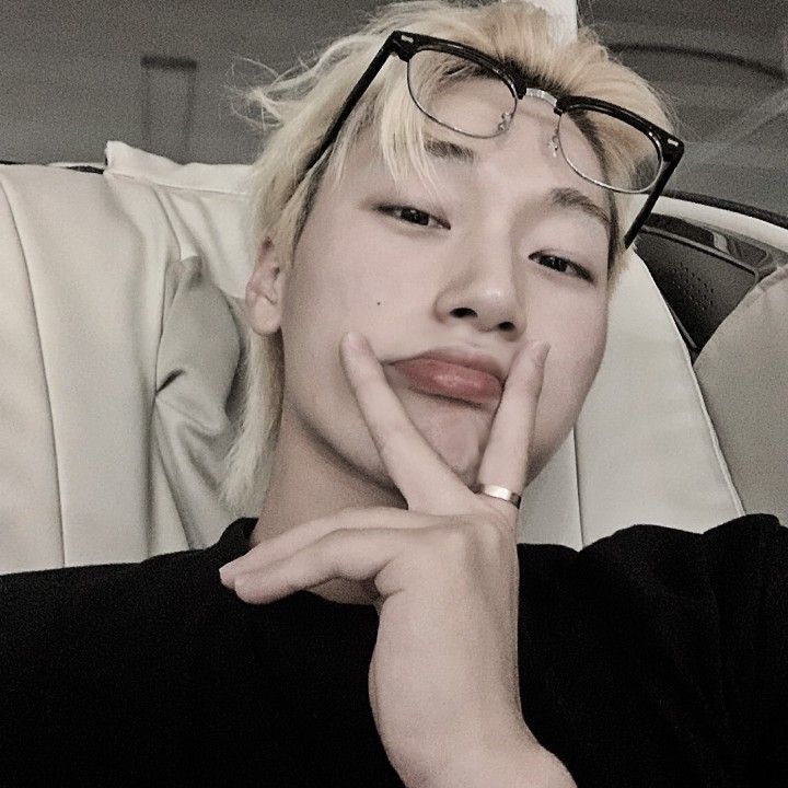 3aniteez's tweet photo. 🔖Yá tengo rato en twt, pero no tengo mutis, denme
#kpoptwt

—stan: ateez, txt, blitzers, bigbang, billlie y xlov
— atarashii gakko, q-are, xg, litkillah y robleis
— 06/🇲🇽
 
Thangyu lover https://t.co/8kSla3hKEu