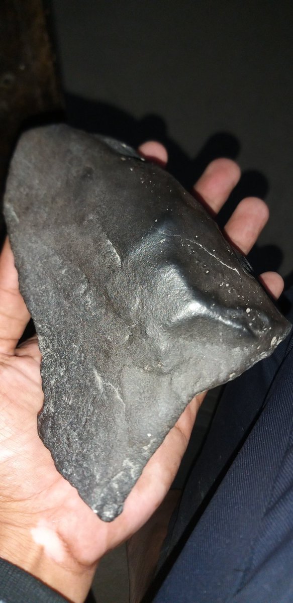 Shibprox's tweet photo. @MeteoriteClub @NASA @OuterSpaceRocks https://t.co/li13rjkJIa
