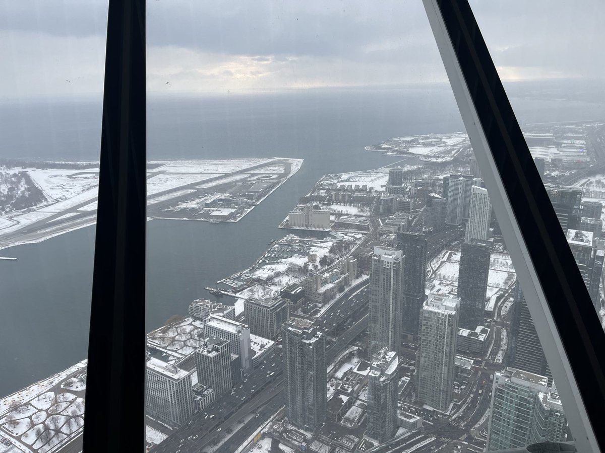NPTCGroup_SPS's tweet photo. Day 11- a trip up the CN  Tower to see the fantastic views! https://t.co/xlwbXrAA5e