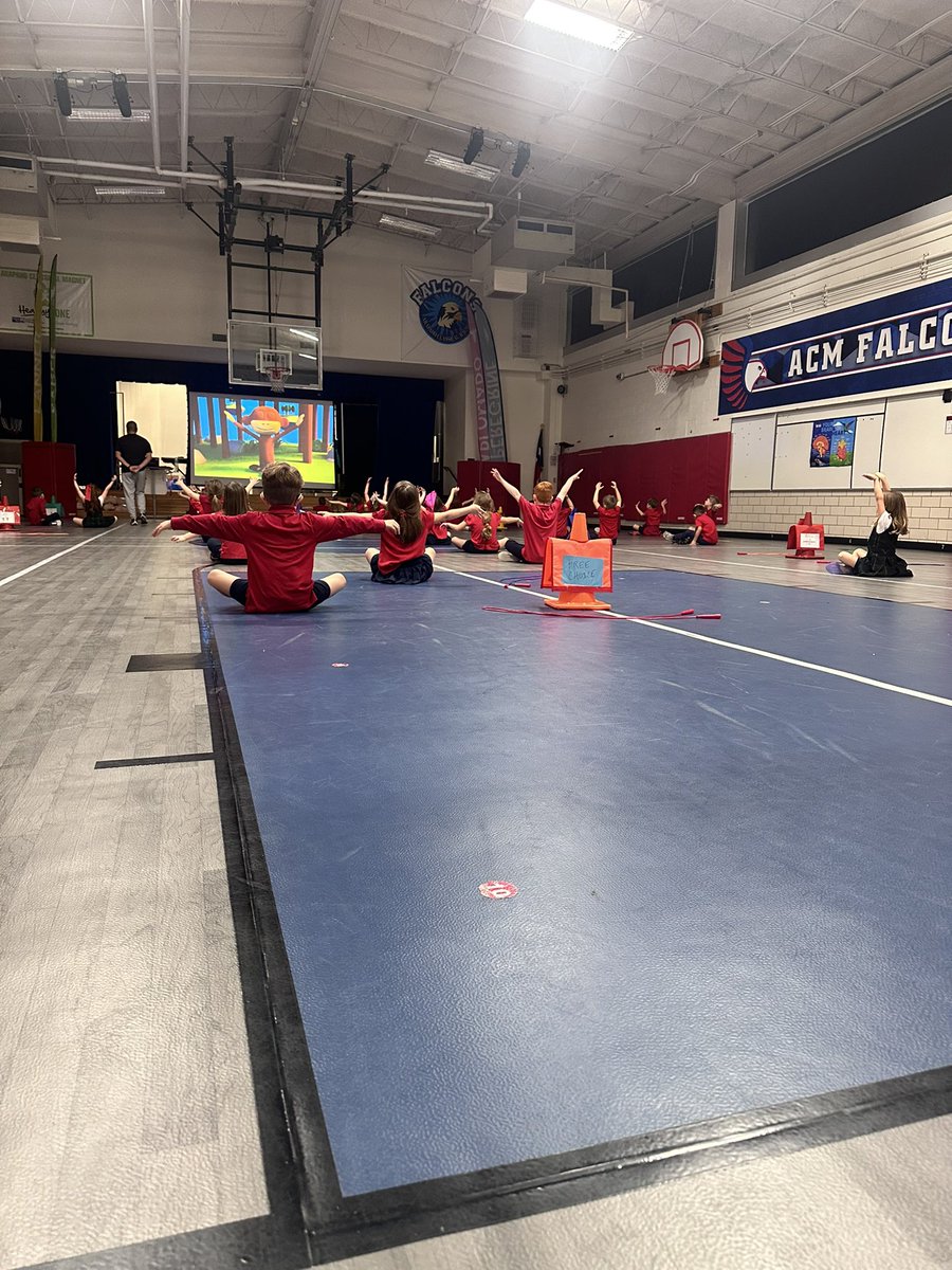 TheCoachFuller's tweet photo. So many good things going on in RISD PE….from a much needed Kinder cool down at ACM to a fun basketball assessment at HPPM, our PE teachers do a wonderful job going above and beyond, and their passion can be felt the minute you walk into their classrooms. #mhepe #risdmoves #physed #risddreambig @Lindsay_Ledford