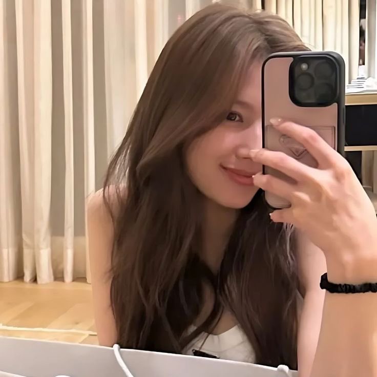 𝐒𝐞𝐫𝐚𝐟𝐢𝐧𝐚 𝐑𝐨𝐬𝐞𝐥𝐥𝐚🌙 tweet media