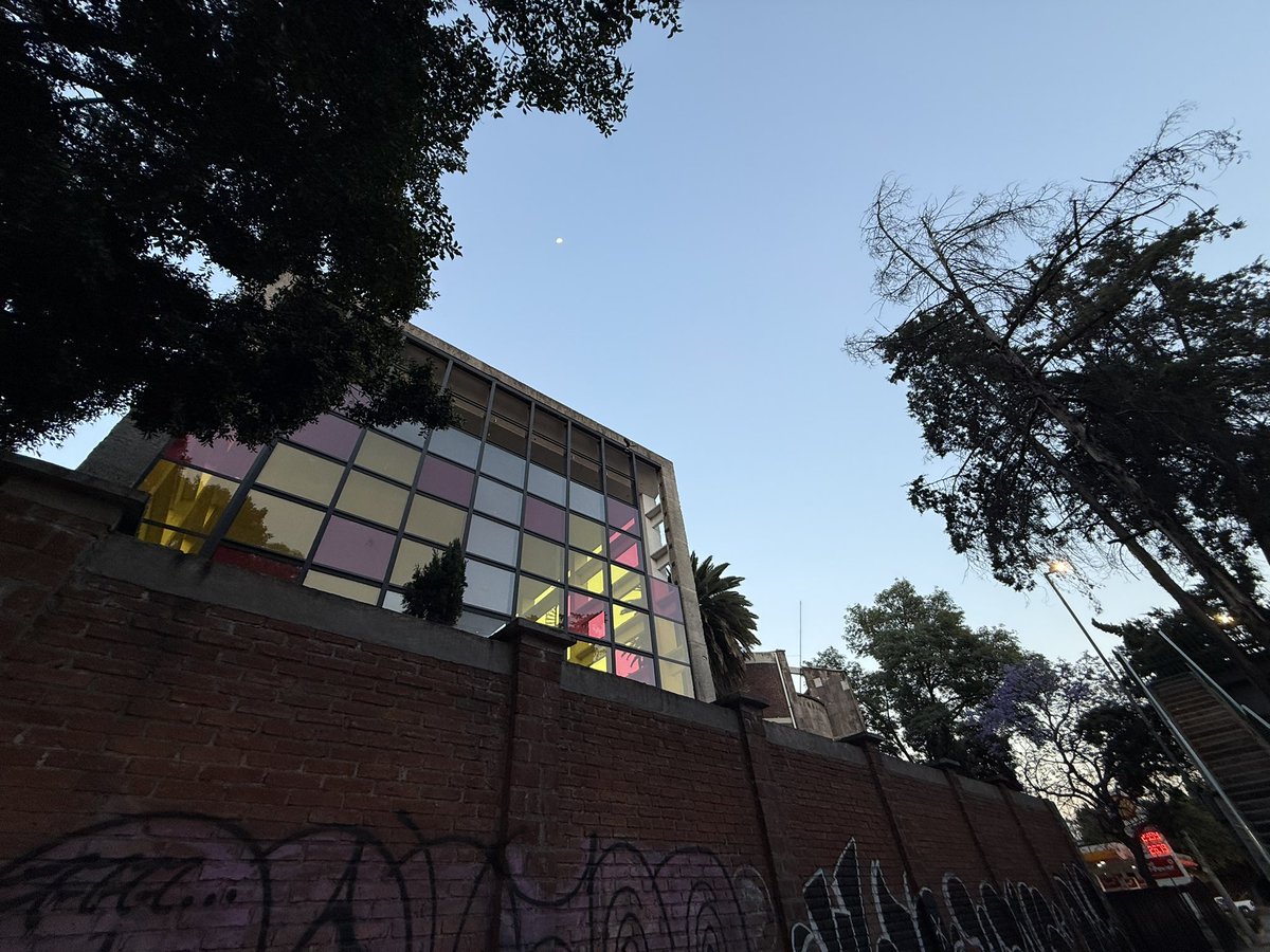 Orden de Guadalupe tweet media