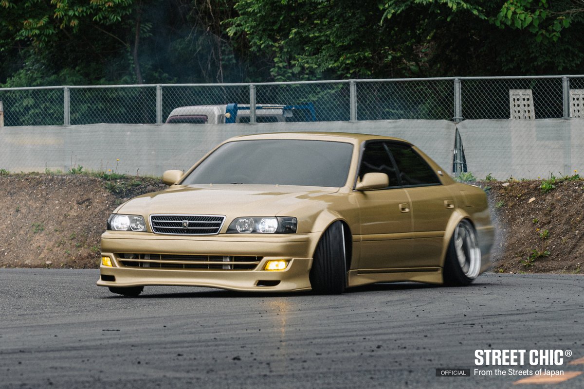 STREETCHIC tweet media