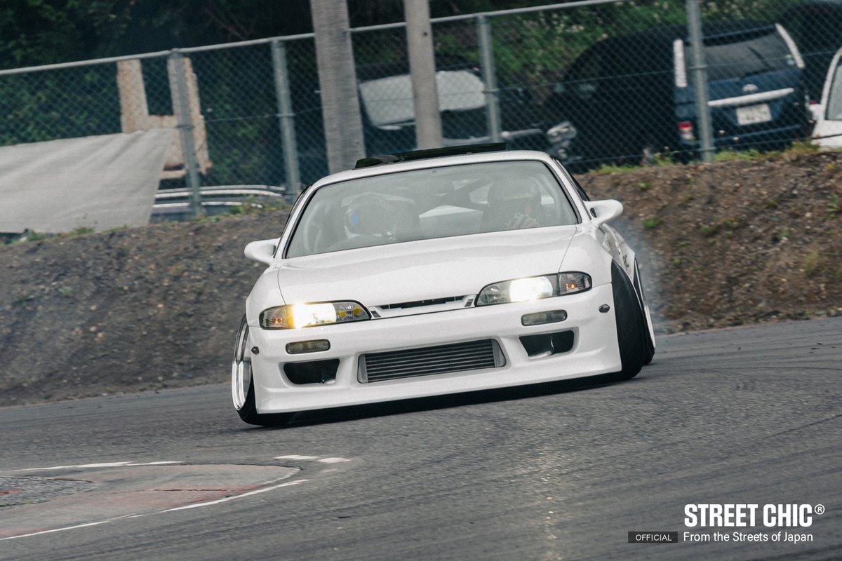 STREETCHIC tweet media