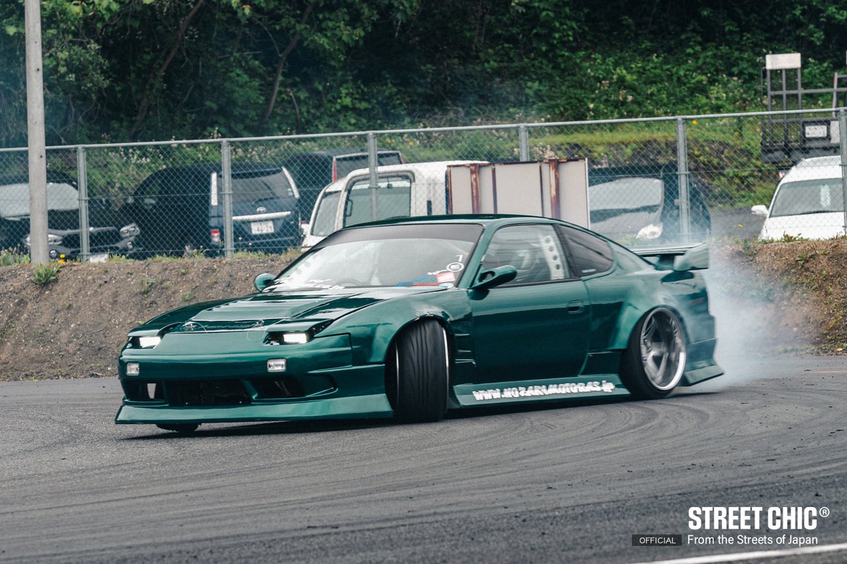 STREETCHIC tweet media