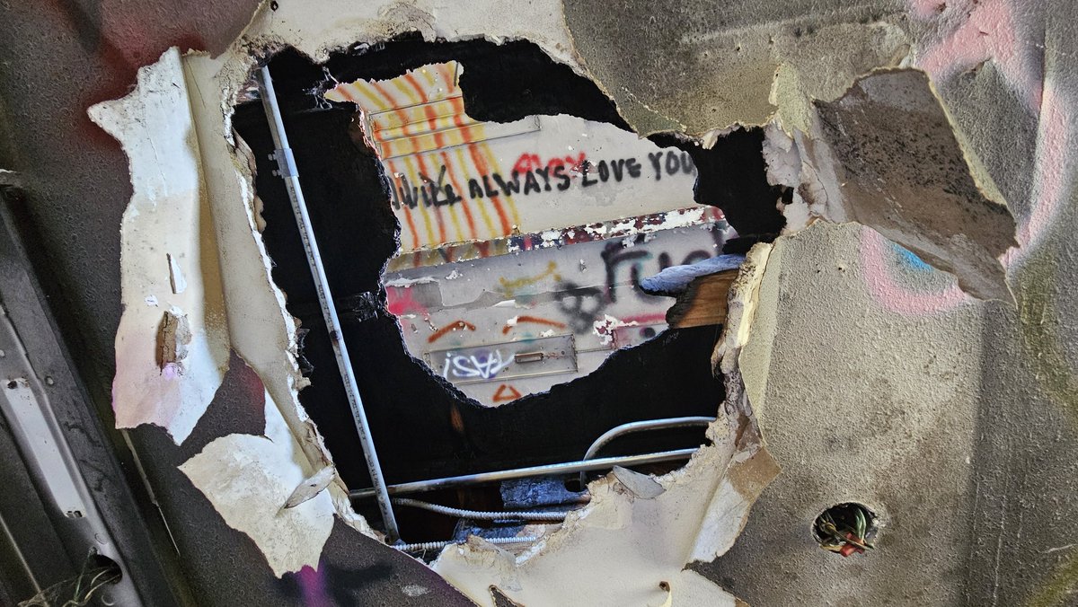 ✨ gloomsday.straw.page ✨ tweet media