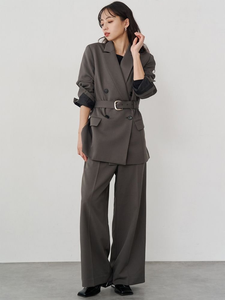 お好きな組み合わせで着れるジャケットセットアップ💞 ショート丈が