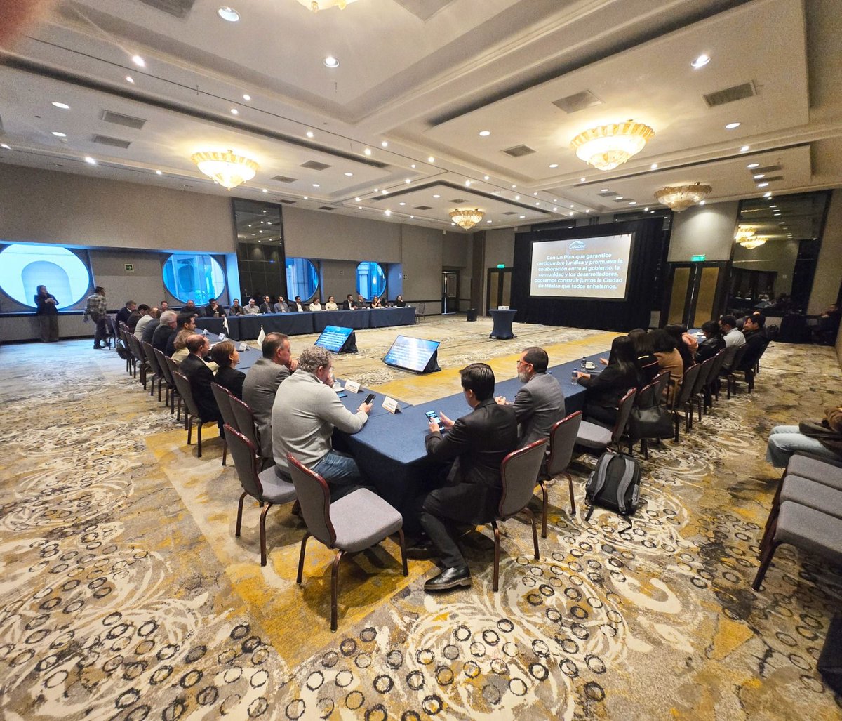 Metrópolis tweet media