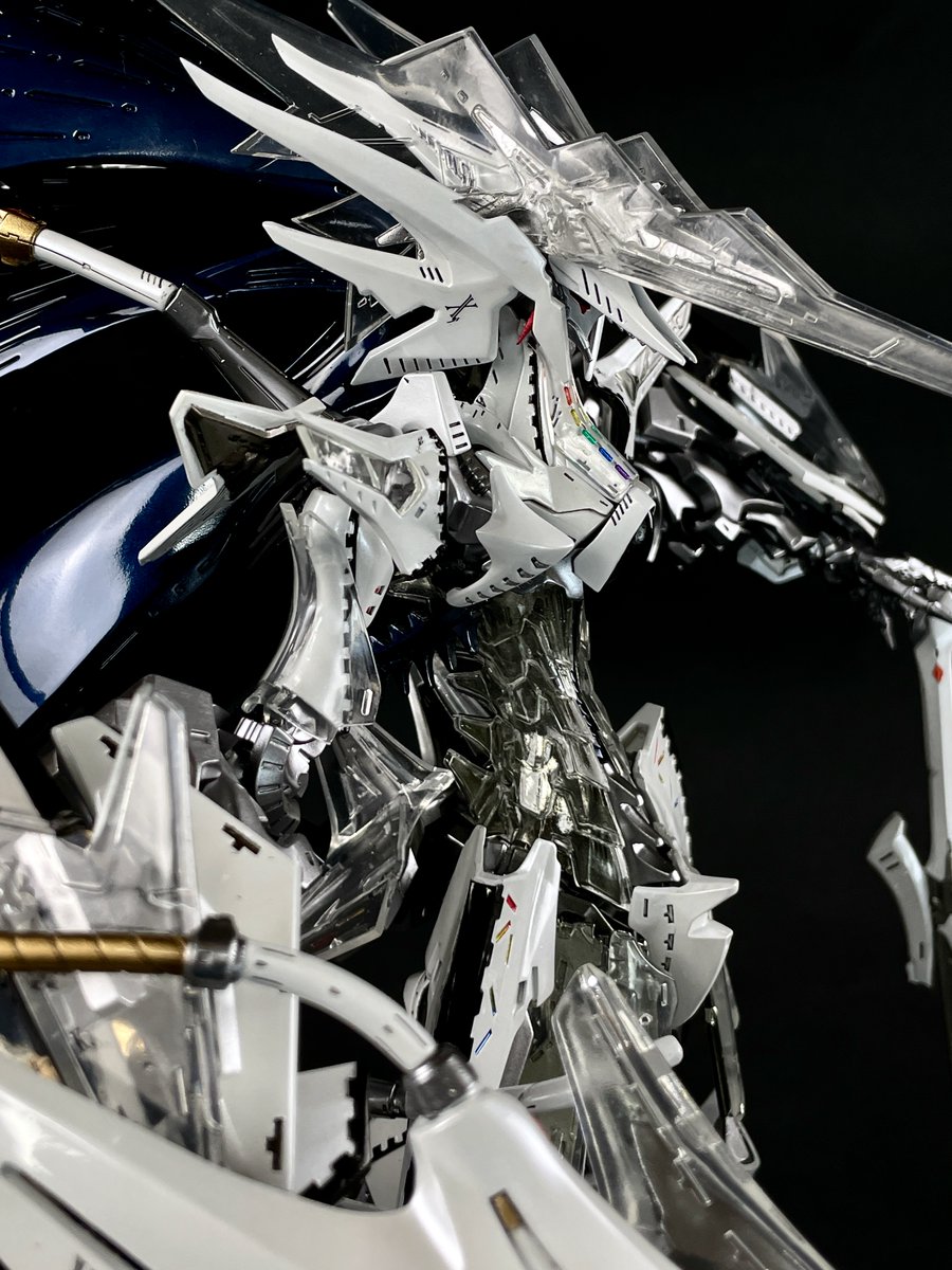 F.S.S.関連キット93騎目の制作は、アワートレジャーのガレージキット