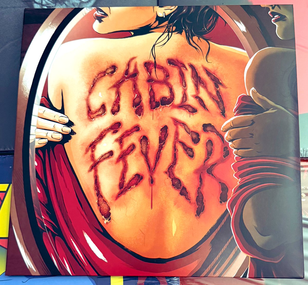 flying alien queen tweet media