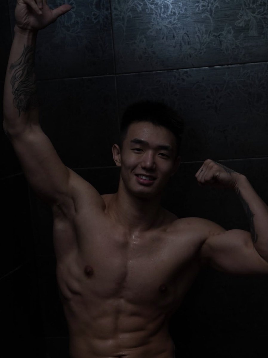 dailyhotdudes's tweet photo. Andy 
💪 https://t.co/ew4QOHE7q5