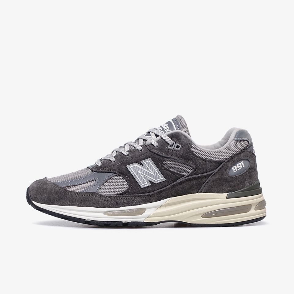 New Balance U991 V2 