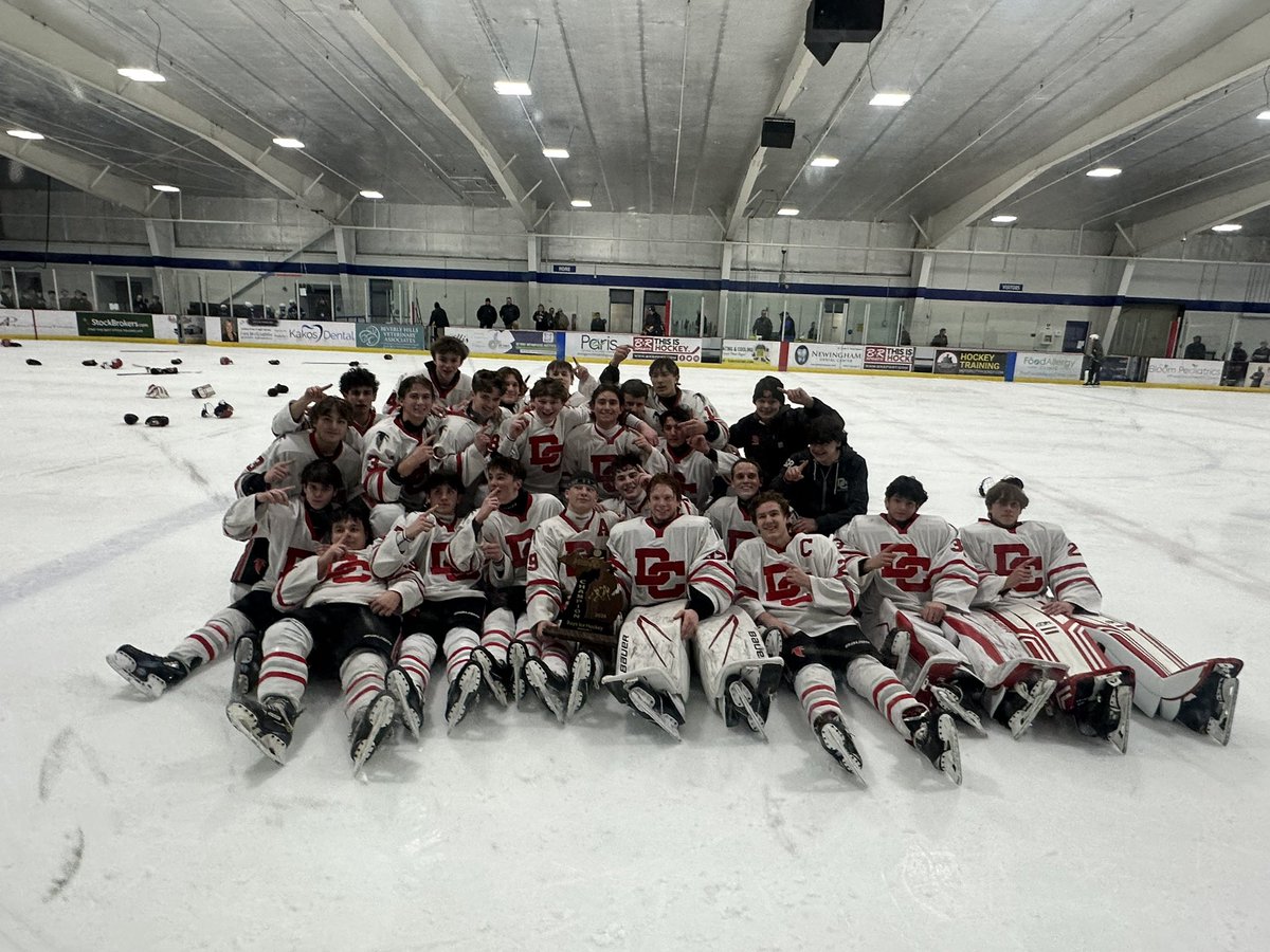 DCHS Athletics tweet media