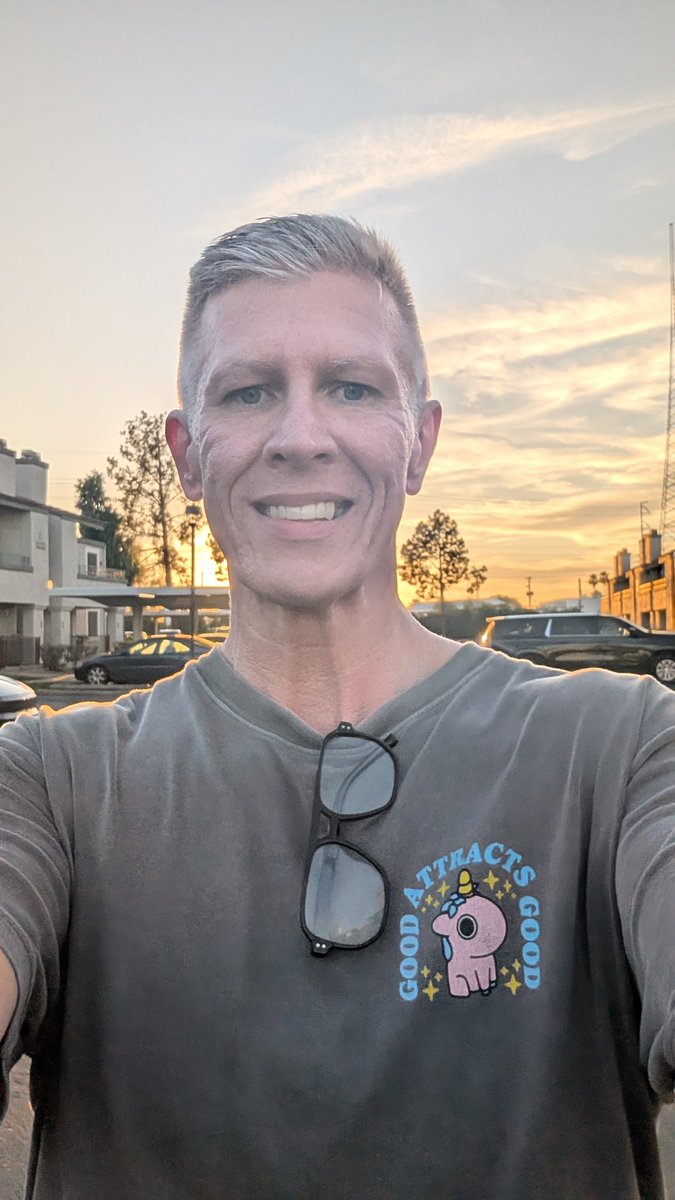 Day 389 of wearing my $UFD shirt every day until we reach a new all time high🦄💨✨