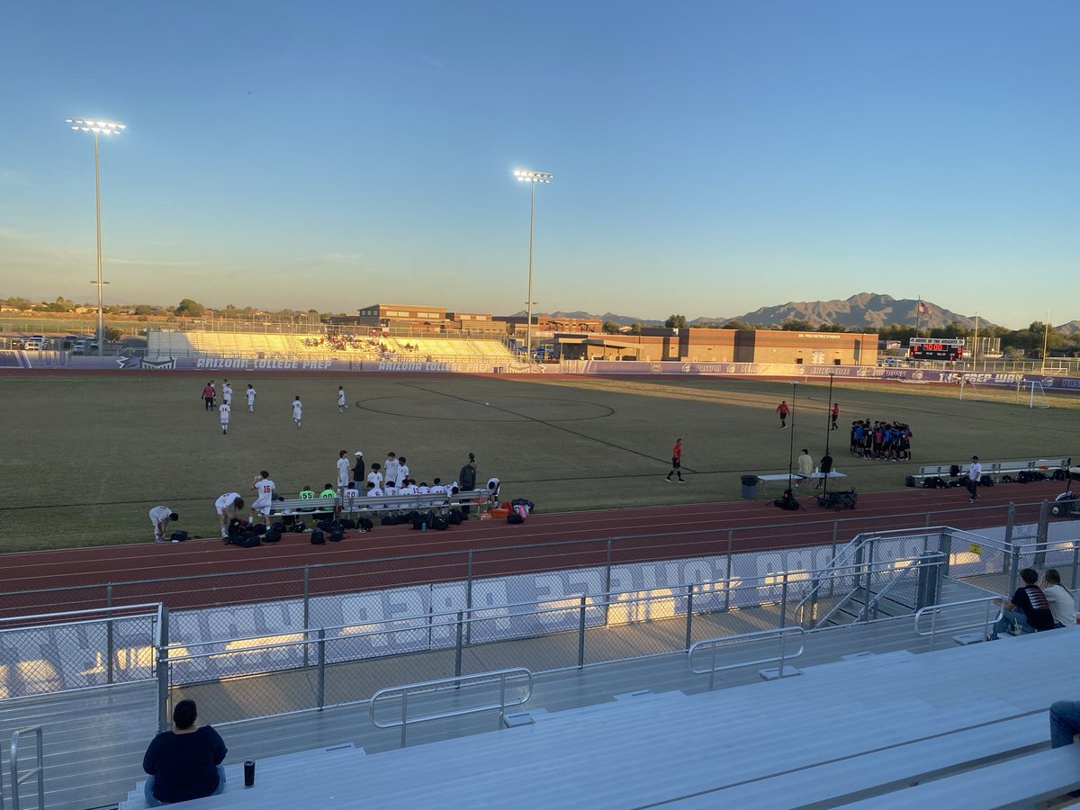 Coach Davis tweet media