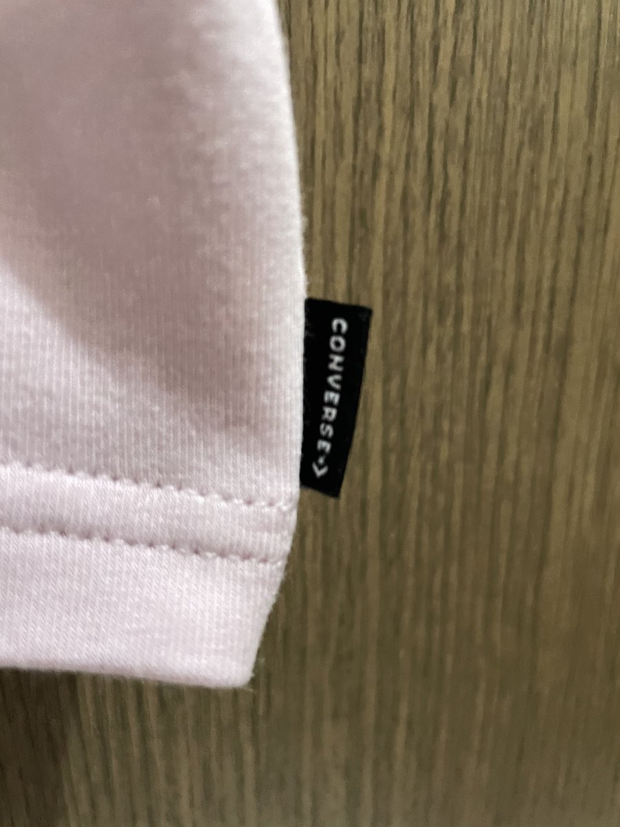 menanggapie's tweet photo. [WTS T SHIRT CONVERSE PINK PINKEU GEMAS] 🌸🥰

NEW!! ORIGINAL masih nempel tag
Ukuran XS 100k

Bisa CO 🍊

#wts #wanttosell #zonauang #zonajajan #wtsconverse https://t.co/mTYvyjanxB