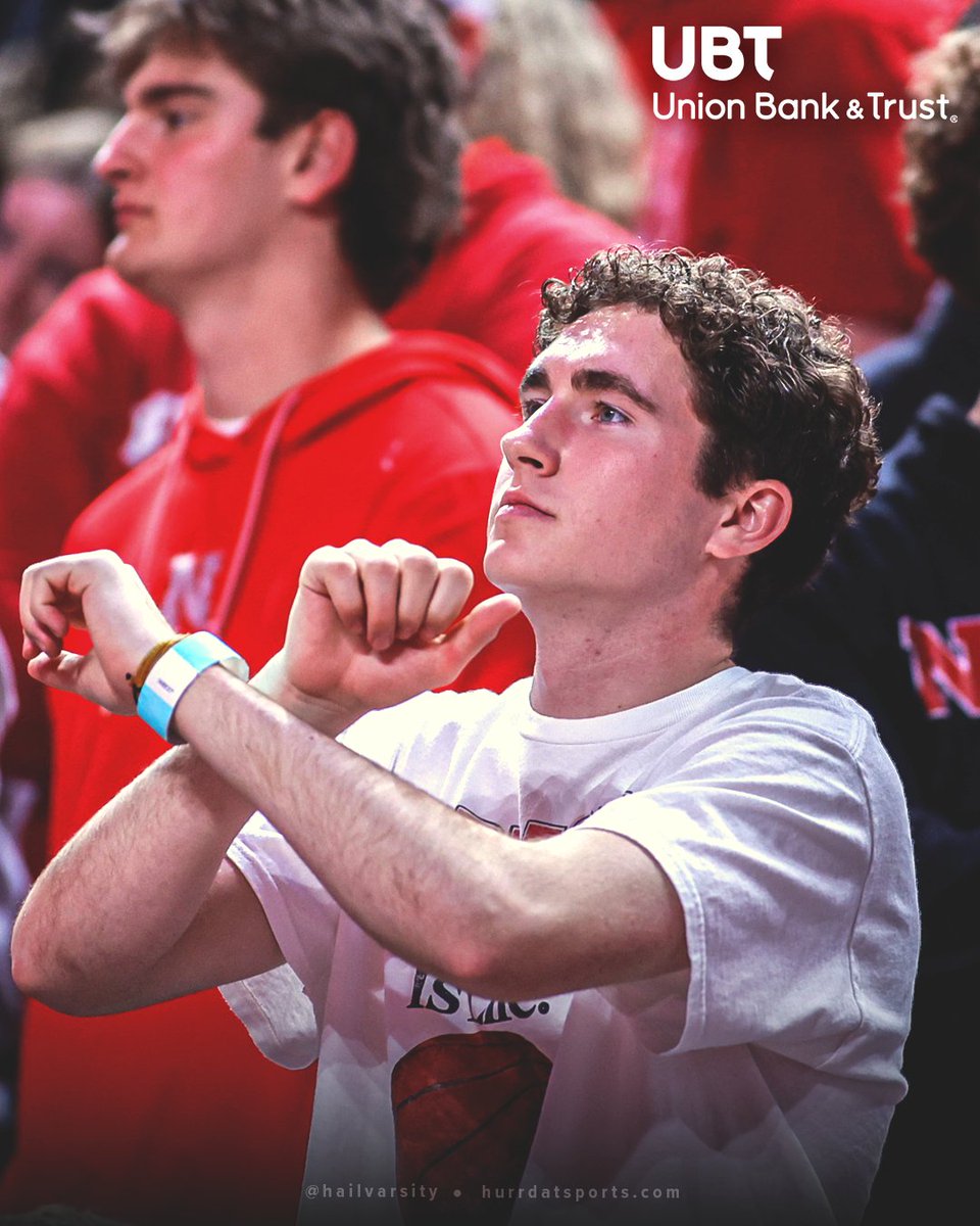 Hail Varsity tweet media