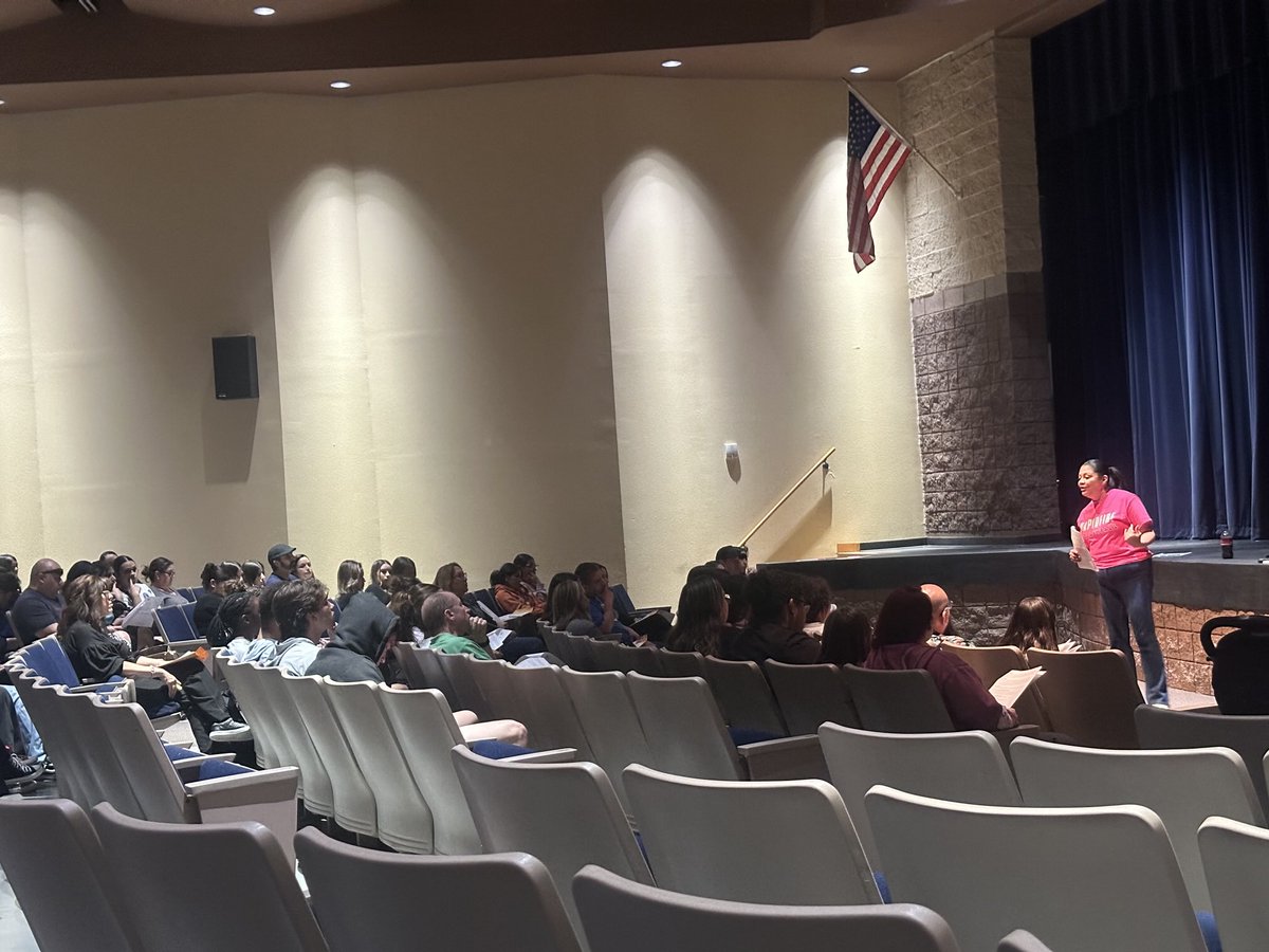 Noe Robles tweet media